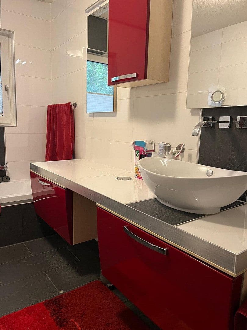 Prodej domu 134 m², pozemek 460 m², Niestetal, Hessen Prodej domu 134 m², pozemek 460 m², Niestetal, Hessen