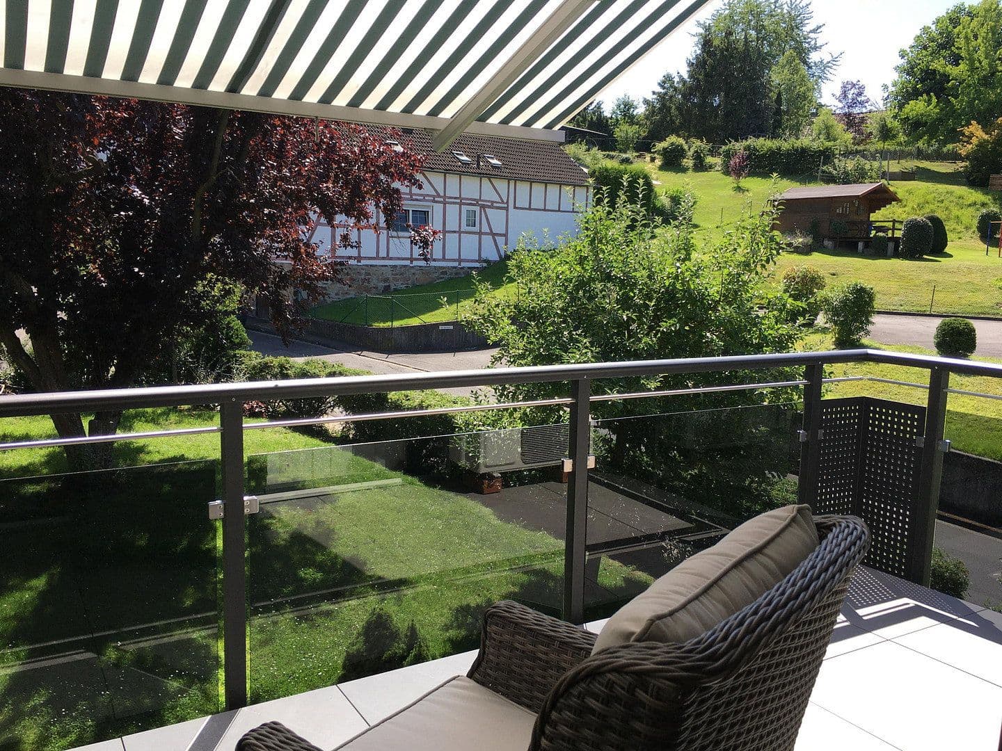 Prodej domu 134 m², pozemek 460 m², Niestetal, Hessen Prodej domu 134 m², pozemek 460 m², Niestetal, Hessen