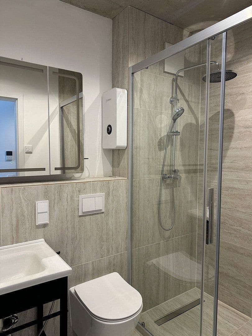 Pronájem bytu 1+1 28 m², Residenzstraße 111, Berlin, Berlín Pronájem bytu 1+1 28 m², Residenzstraße 111, Berlin, Berlín