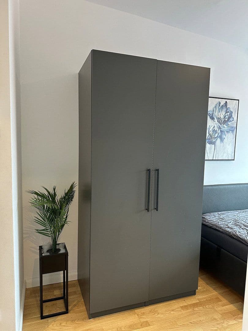 Pronájem bytu 1+1 18 m², Edisonstraße 58, Berlin, Berlín Pronájem bytu 1+1 18 m², Edisonstraße 58, Berlin, Berlín