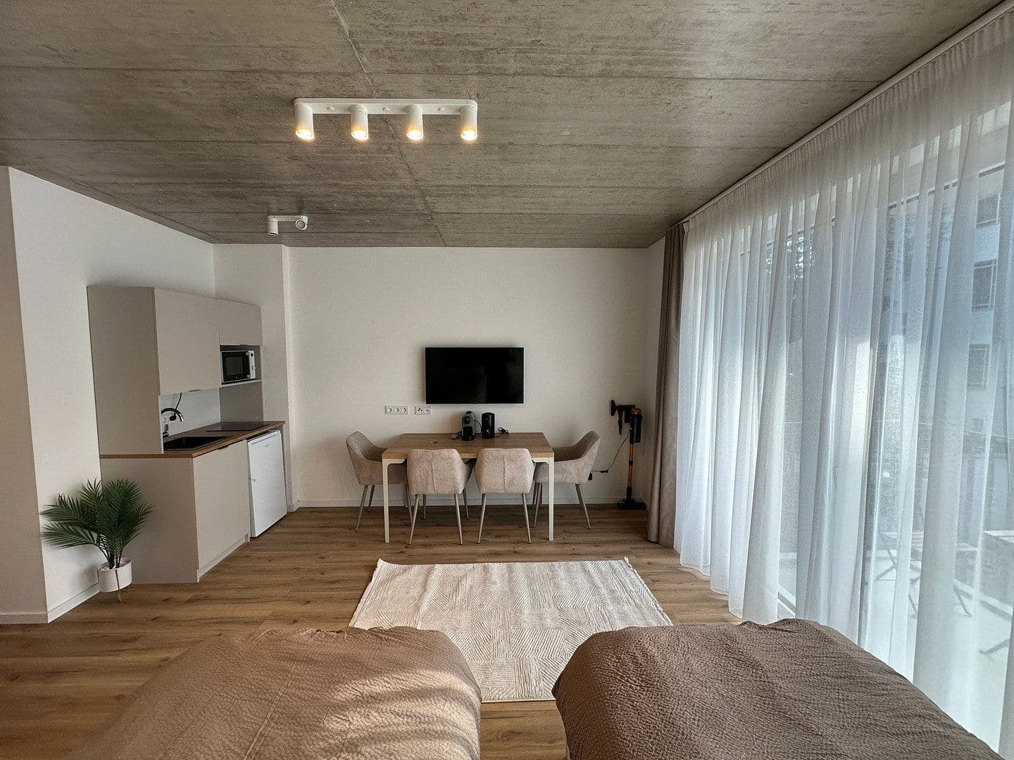 Pronájem bytu 1+1 28 m², Residenzstraße 111, Berlin, Berlín Pronájem bytu 1+1 28 m², Residenzstraße 111, Berlin, Berlín
