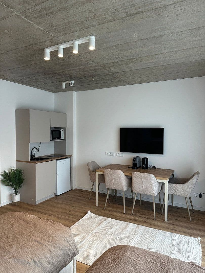 Pronájem bytu 1+1 28 m², Residenzstraße 111, Berlin, Berlín Pronájem bytu 1+1 28 m², Residenzstraße 111, Berlin, Berlín