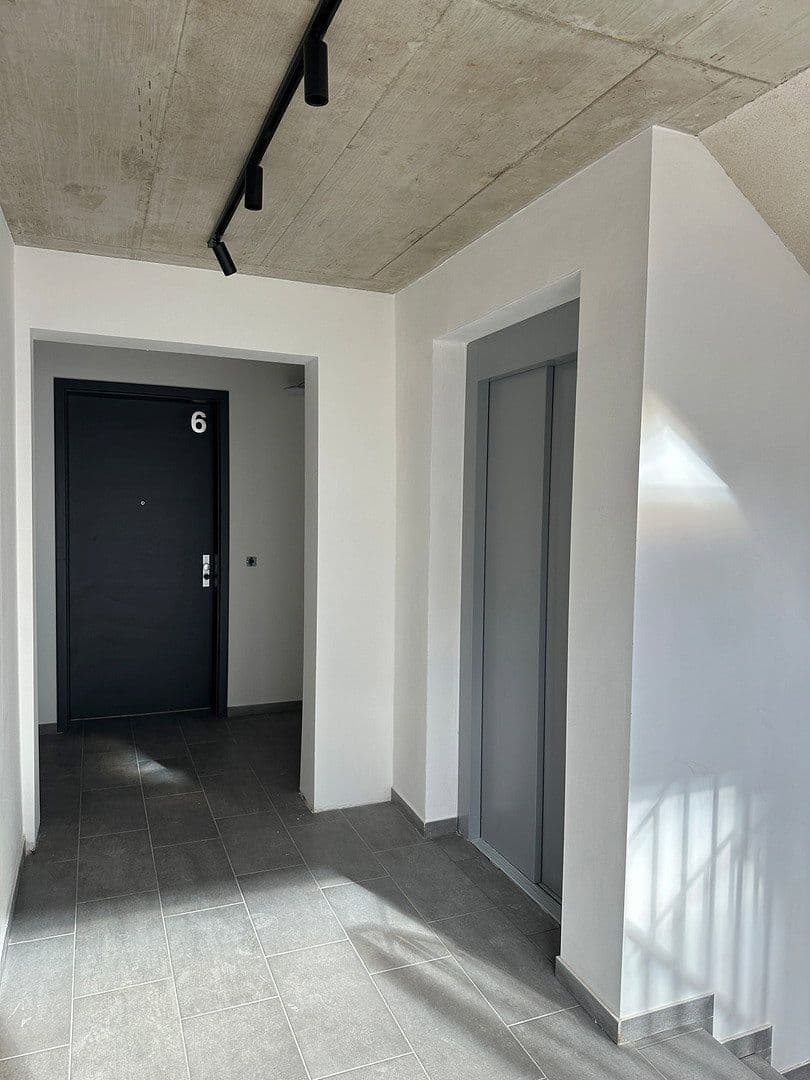 Pronájem bytu 1+1 28 m², Residenzstraße 111, Berlin, Berlín Pronájem bytu 1+1 28 m², Residenzstraße 111, Berlin, Berlín