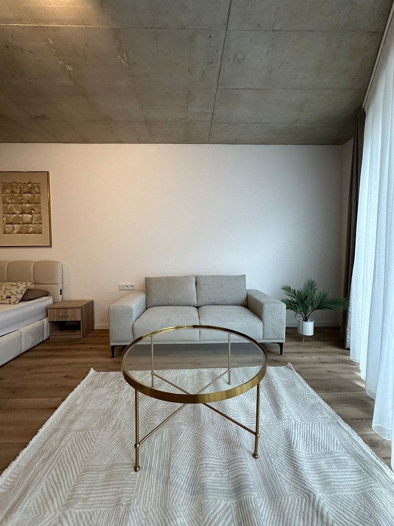 Pronájem bytu 1+1 28 m², Residenzstraße 111, Berlin, Berlín Pronájem bytu 1+1 28 m², Residenzstraße 111, Berlin, Berlín