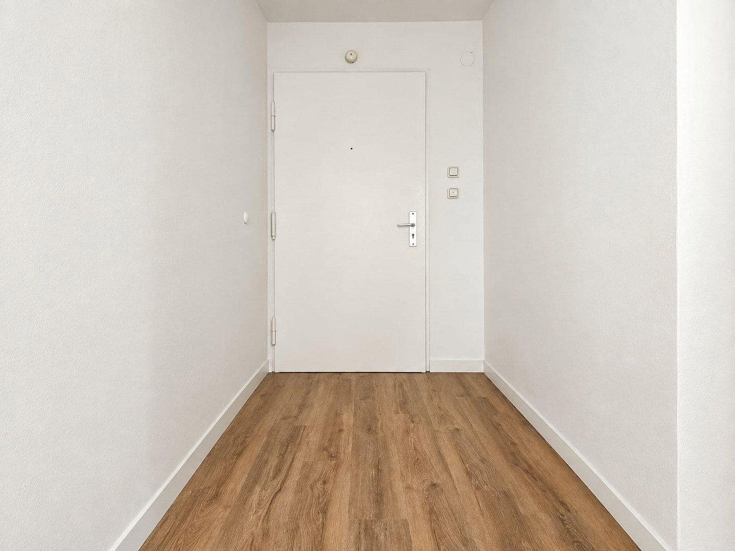 Pronájem bytu 3+kk 83 m², Agnes-Bernauer-Straße 73, München, Bavorsko Pronájem bytu 3+kk 83 m², Agnes-Bernauer-Straße 73, München, Bavorsko