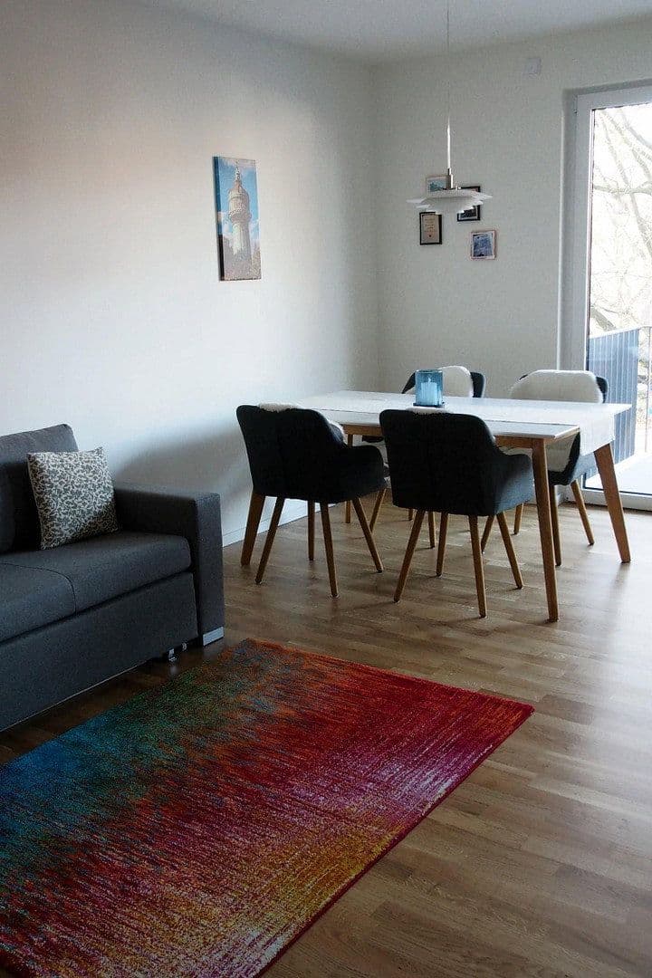Pronájem bytu 2+1 64 m², Hamburg, Hamburg Pronájem bytu 2+1 64 m², Hamburg, Hamburg