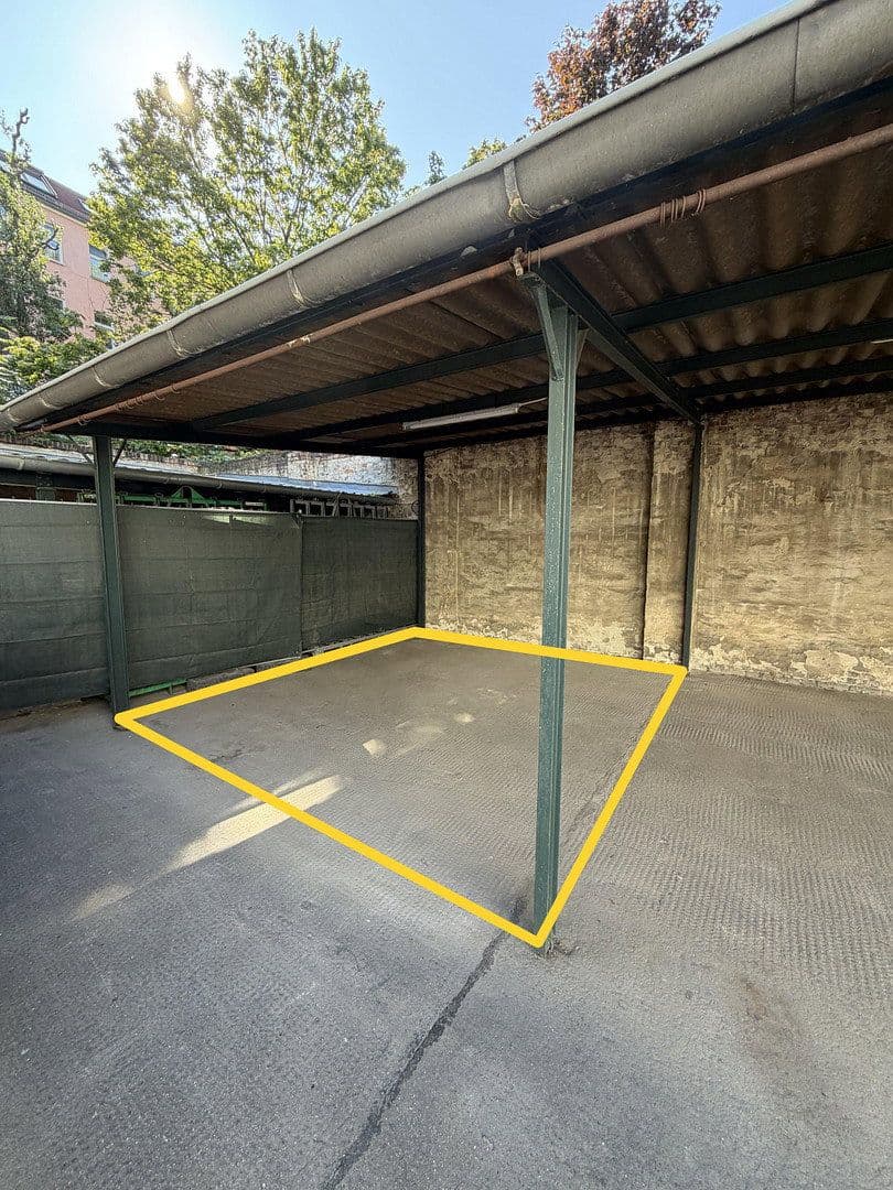 Pronájem garáže 16 m², Berlin, Berlín Pronájem garáže 16 m², Berlin, Berlín