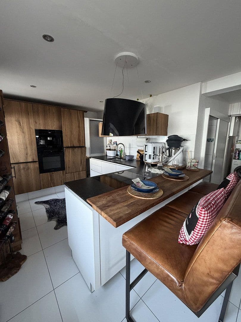 Pronájem domu 108 m², pozemek 1.120 m², Brachter Straße 33, Brüggen, Severní Porýní-Vestfálsko Pronájem domu 108 m², pozemek 1.120 m², Brachter Straße 33, Brüggen, Severní Porýní-Vestfálsko