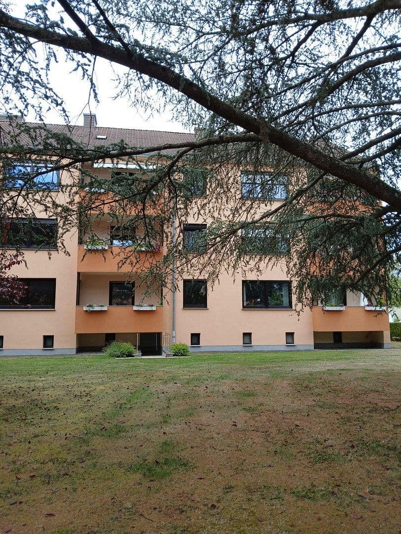 Prodej bytu 4+1 94 m², Georg-Schäffer-Str. 55, Trier, Porýní-Falc Prodej bytu 4+1 94 m², Georg-Schäffer-Str. 55, Trier, Porýní-Falc