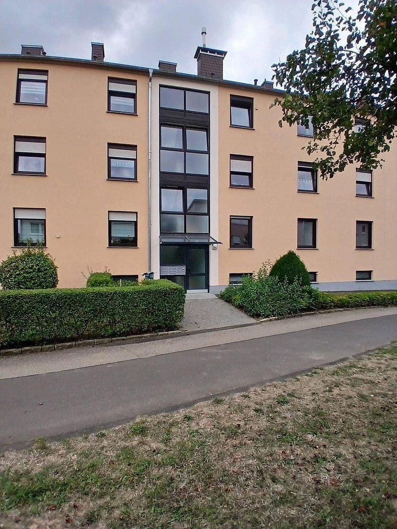 Prodej bytu 4+1 94 m², Georg-Schäffer-Str. 55, Trier, Porýní-Falc Prodej bytu 4+1 94 m², Georg-Schäffer-Str. 55, Trier, Porýní-Falc