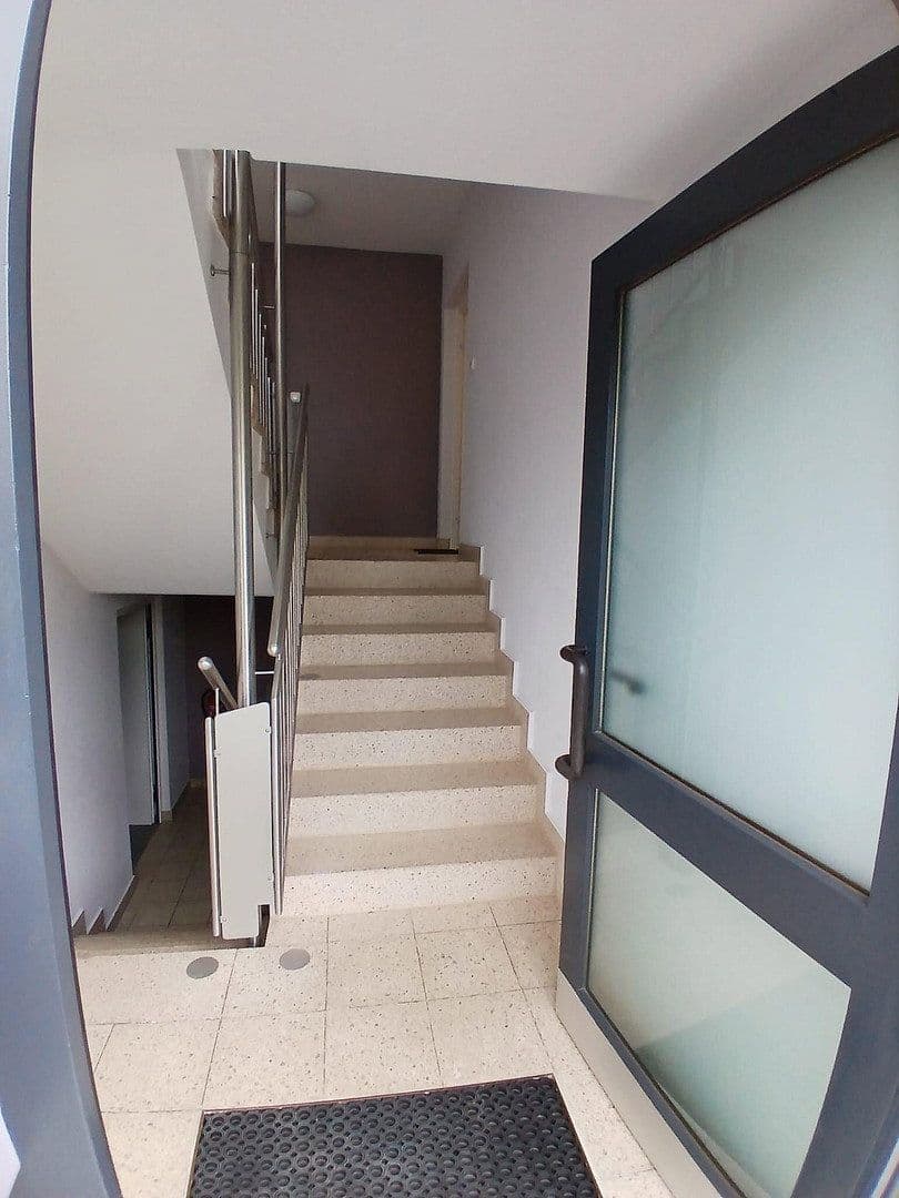 Prodej bytu 4+1 94 m², Georg-Schäffer-Str. 55, Trier, Porýní-Falc Prodej bytu 4+1 94 m², Georg-Schäffer-Str. 55, Trier, Porýní-Falc