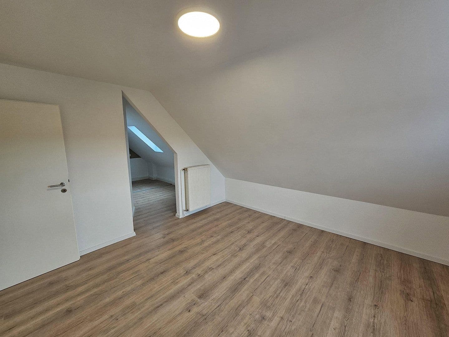 Pronájem bytu 3+1 58 m², Brückenstraße 26, Schiffweiler, Země Sársko Pronájem bytu 3+1 58 m², Brückenstraße 26, Schiffweiler, Země Sársko