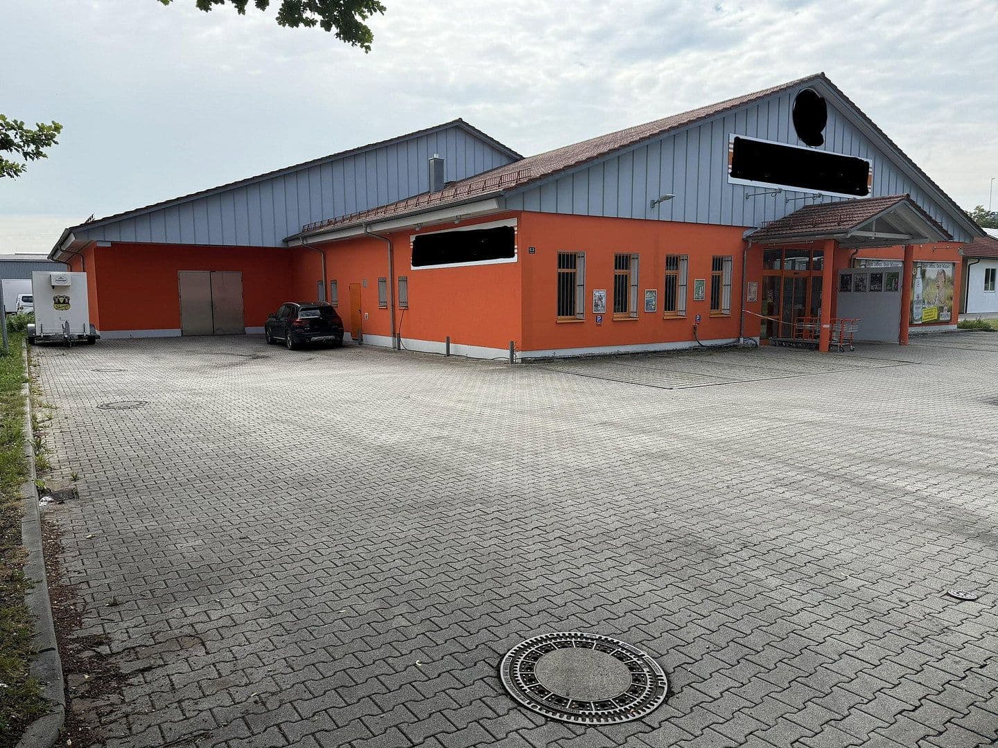 Prodej nebytového prostoru 2.260 m², Moosburg an der Isar, Bavorsko Prodej nebytového prostoru 2.260 m², Moosburg an der Isar, Bavorsko