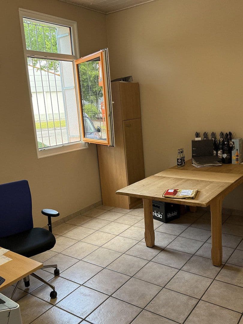 Prodej nebytového prostoru 2.260 m², Moosburg an der Isar, Bavorsko Prodej nebytového prostoru 2.260 m², Moosburg an der Isar, Bavorsko