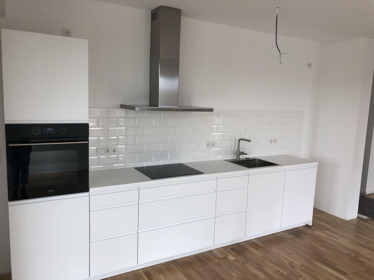 Prodej bytu 3+1 105 m², Kaltenweiderplatz 3a, Langenhagen, Dolní Sasko Prodej bytu 3+1 105 m², Kaltenweiderplatz 3a, Langenhagen, Dolní Sasko