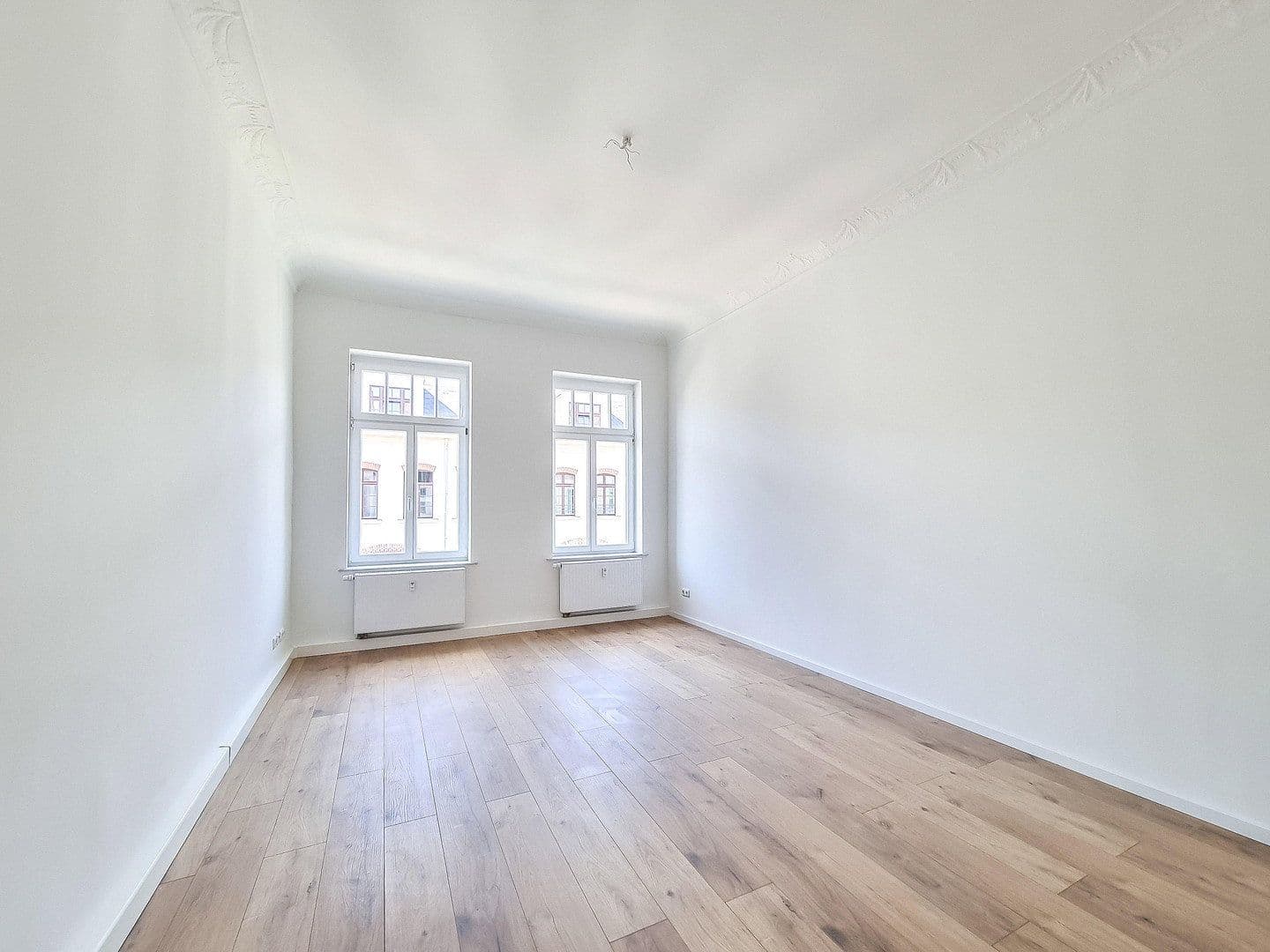 Prodej bytu 4+1 119 m², Perthestraße 12, Leipzig, Sasko Prodej bytu 4+1 119 m², Perthestraße 12, Leipzig, Sasko