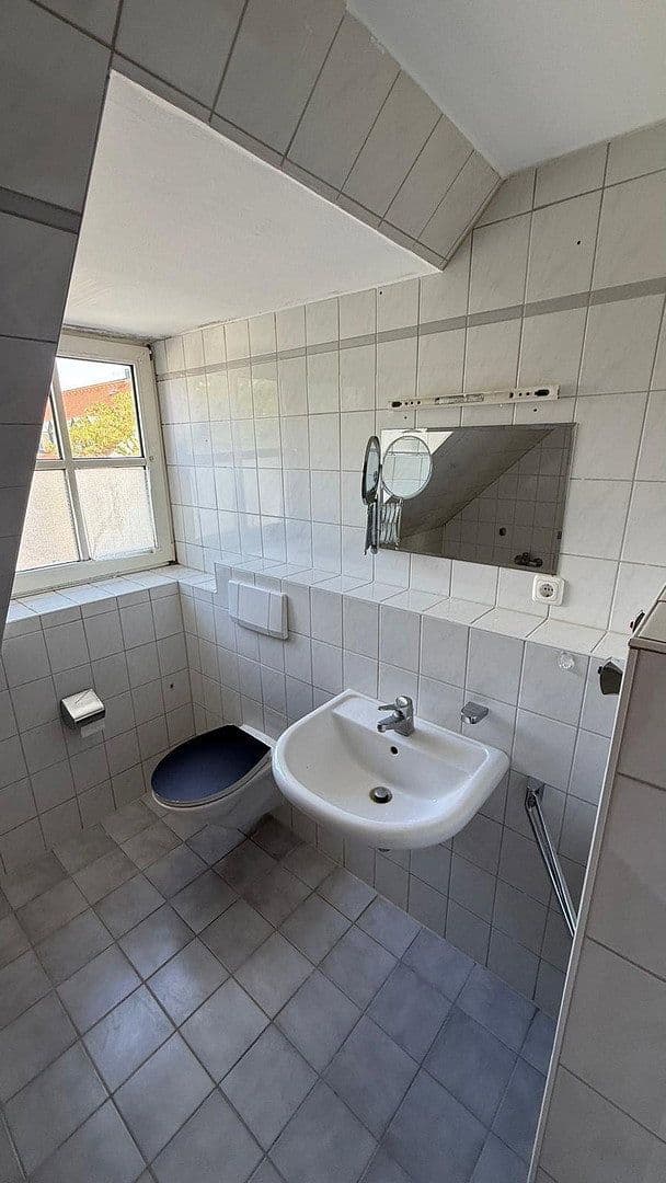 Pronájem bytu 2+1 54 m², Mittermayerstraße 16, Dachau, Bavorsko Pronájem bytu 2+1 54 m², Mittermayerstraße 16, Dachau, Bavorsko