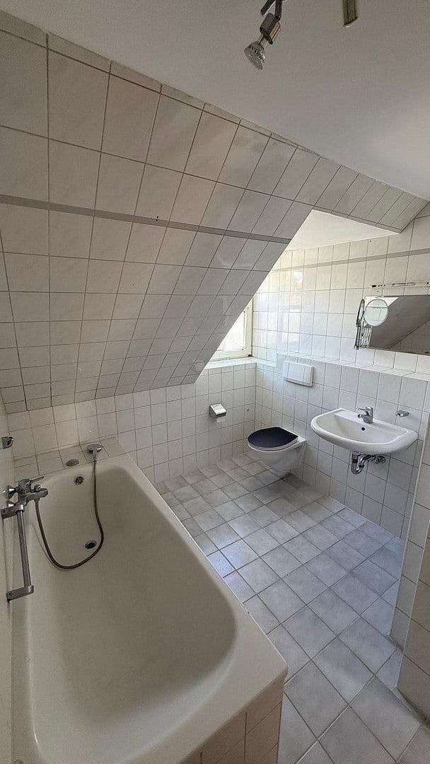 Pronájem bytu 2+1 54 m², Mittermayerstraße 16, Dachau, Bavorsko Pronájem bytu 2+1 54 m², Mittermayerstraße 16, Dachau, Bavorsko