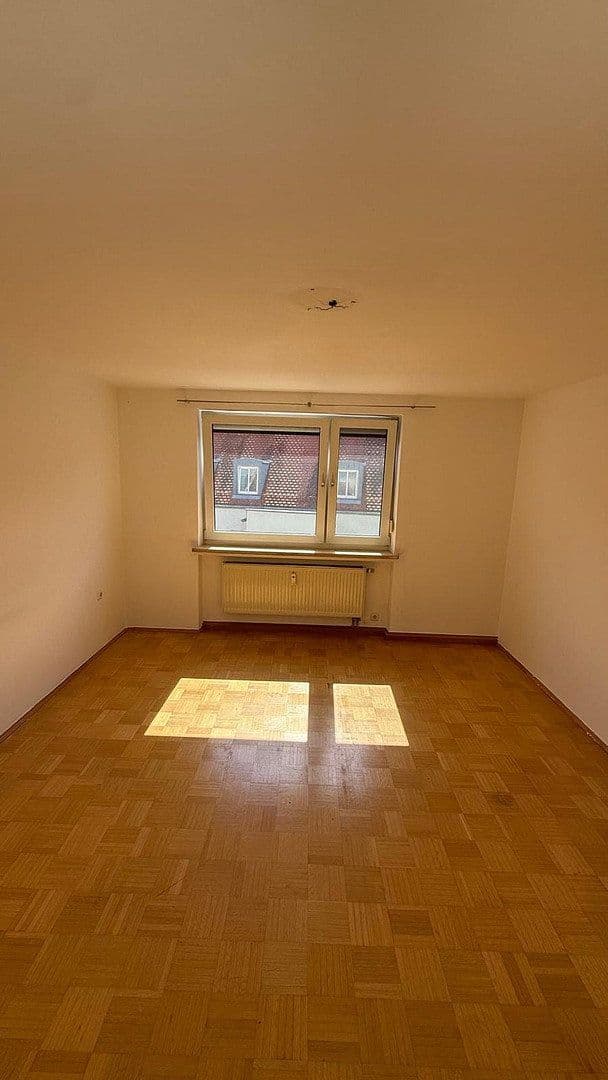 Pronájem bytu 2+1 54 m², Mittermayerstraße 16, Dachau, Bavorsko Pronájem bytu 2+1 54 m², Mittermayerstraße 16, Dachau, Bavorsko