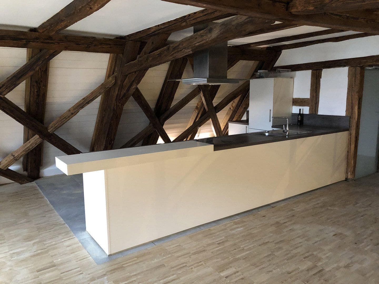 Prodej domu 338 m², pozemek 300 m², Bahnhofstraße 20, Hallstadt, Bavorsko Prodej domu 338 m², pozemek 300 m², Bahnhofstraße 20, Hallstadt, Bavorsko