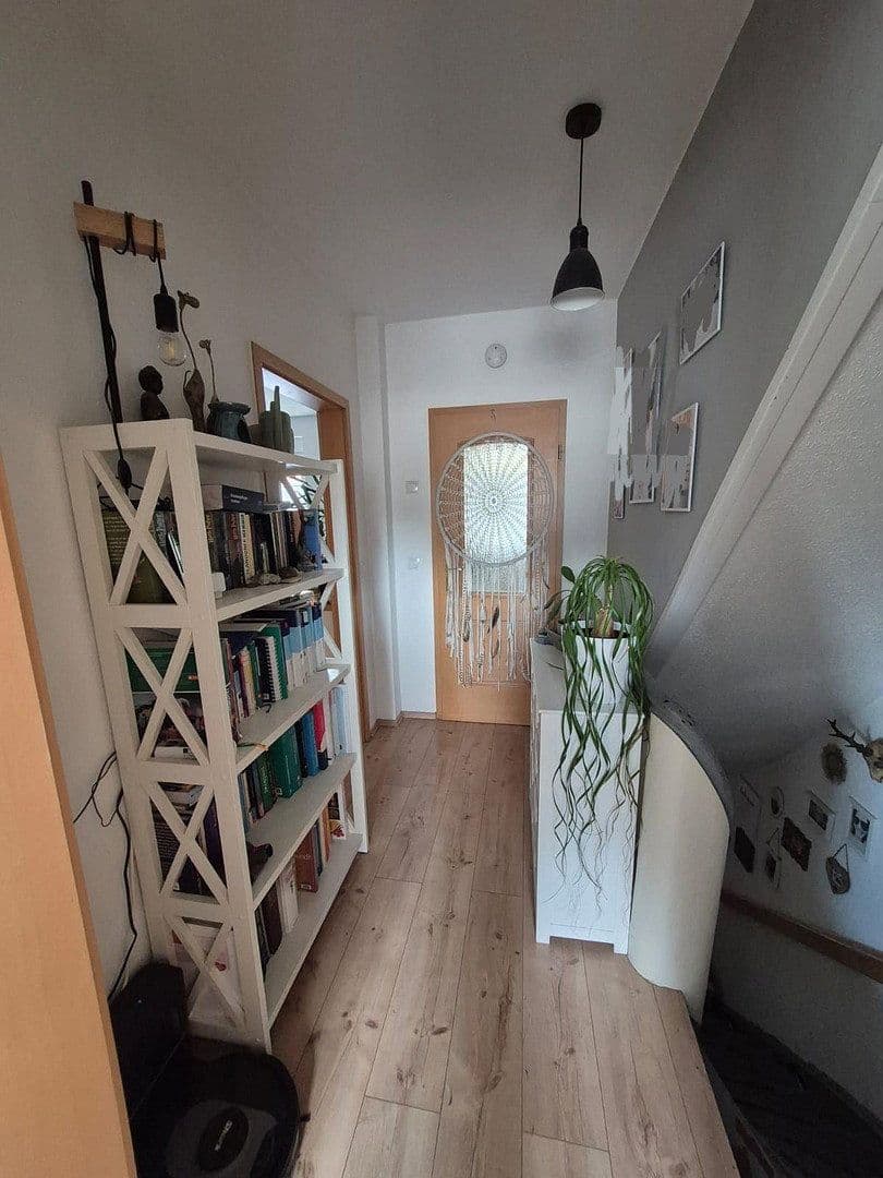 Prodej domu 85 m², pozemek 265 m², Naumburger Straße 65, Meziboř, Sasko-Anhaltsko Prodej domu 85 m², pozemek 265 m², Naumburger Straße 65, Meziboř, Sasko-Anhaltsko