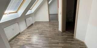 Pronájem bytu 5+1 130 m², Schillerstr. 63, Schorndorf, Bádensko-Württembersko Pronájem bytu 5+1 130 m², Schillerstr. 63, Schorndorf, Bádensko-Württembersko