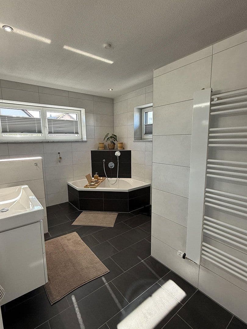 Prodej domu 156 m², pozemek 614 m², Hohenthann, Bavorsko Prodej domu 156 m², pozemek 614 m², Hohenthann, Bavorsko