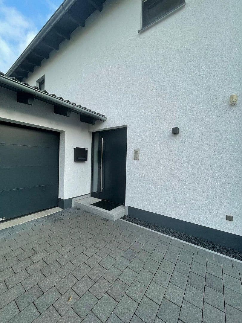 Prodej domu 156 m², pozemek 614 m², Hohenthann, Bavorsko Prodej domu 156 m², pozemek 614 m², Hohenthann, Bavorsko
