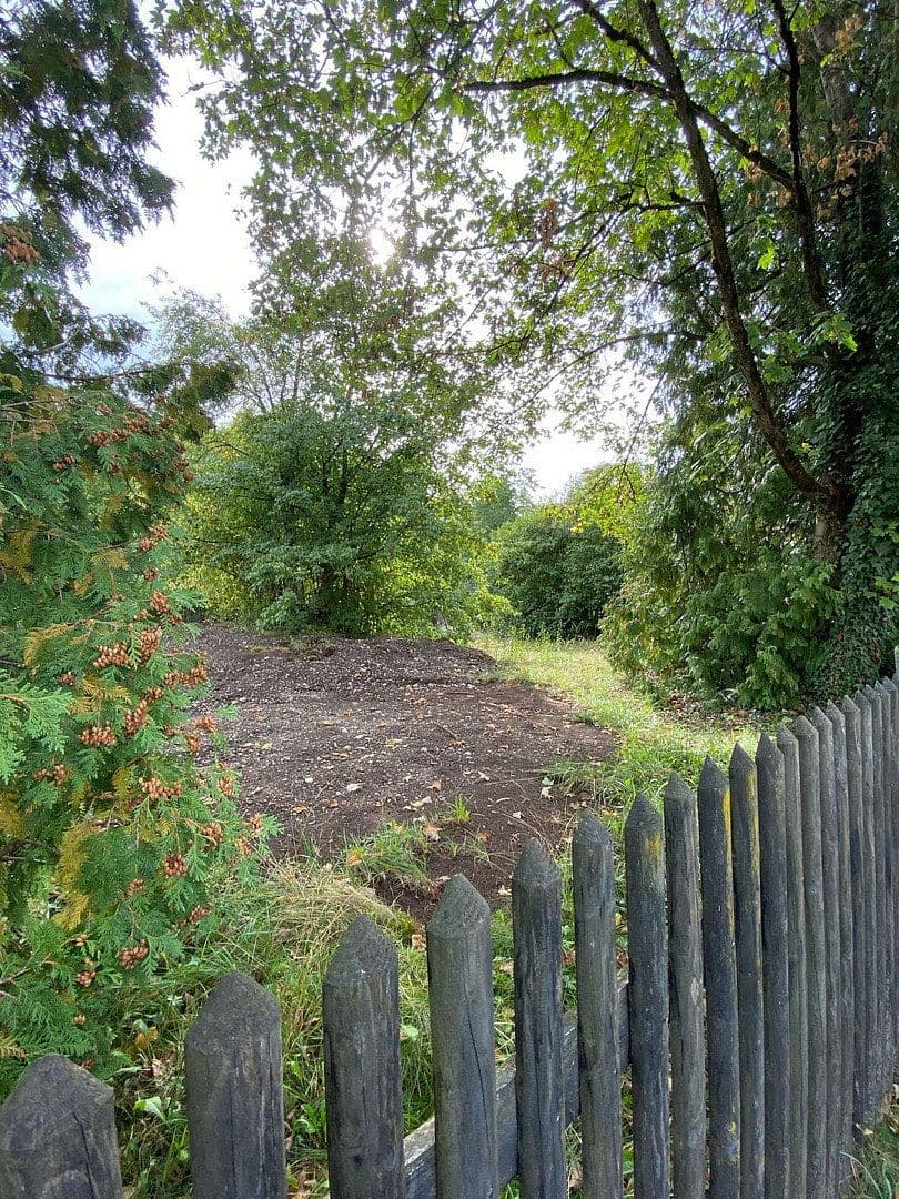 Prodej pozemku 600 m², Am Englischen Garten, Ismaning, Bavorsko Prodej pozemku 600 m², Am Englischen Garten, Ismaning, Bavorsko