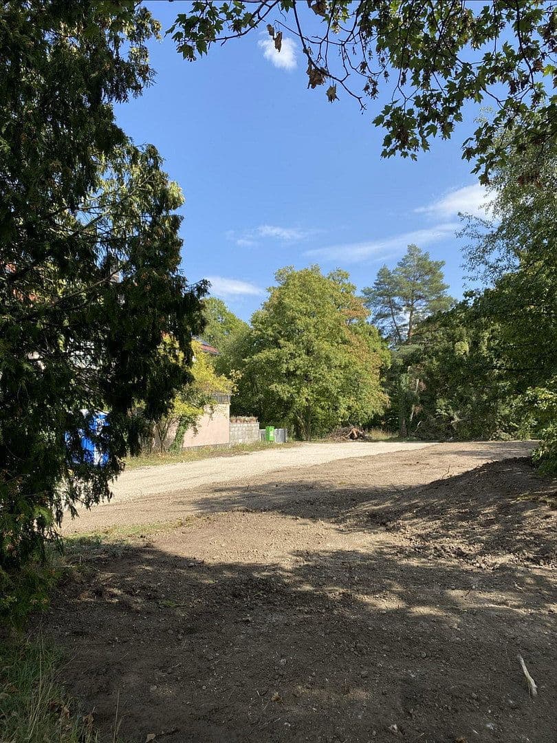 Prodej pozemku 600 m², Am Englischen Garten, Ismaning, Bavorsko Prodej pozemku 600 m², Am Englischen Garten, Ismaning, Bavorsko