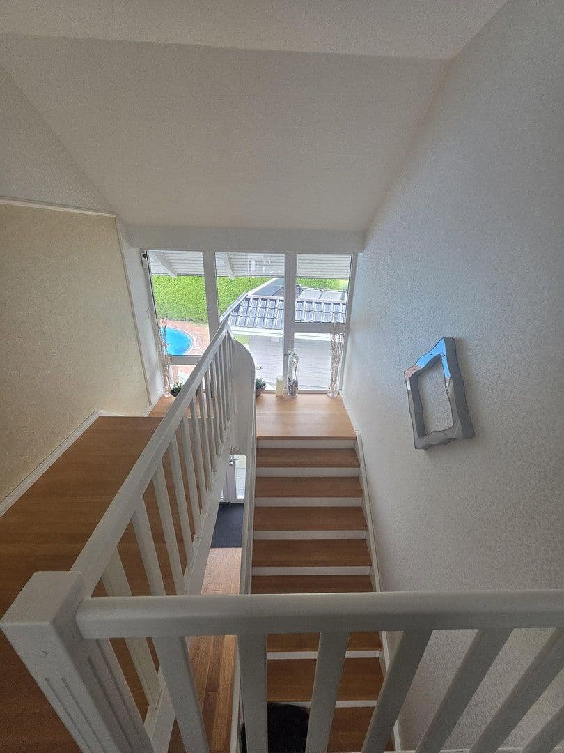 Prodej domu 204 m², pozemek 1.000 m², Husum, Šlesvicko-Holštýnsko Prodej domu 204 m², pozemek 1.000 m², Husum, Šlesvicko-Holštýnsko
