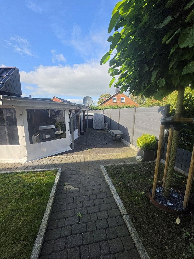 Prodej domu 204 m², pozemek 1.000 m², Husum, Šlesvicko-Holštýnsko Prodej domu 204 m², pozemek 1.000 m², Husum, Šlesvicko-Holštýnsko