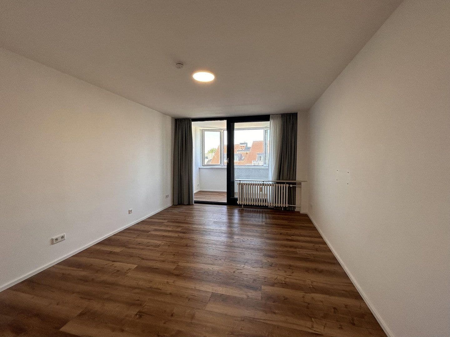 Pronájem bytu 2+kk 85 m², Köln, Severní Porýní-Vestfálsko Pronájem bytu 2+kk 85 m², Köln, Severní Porýní-Vestfálsko