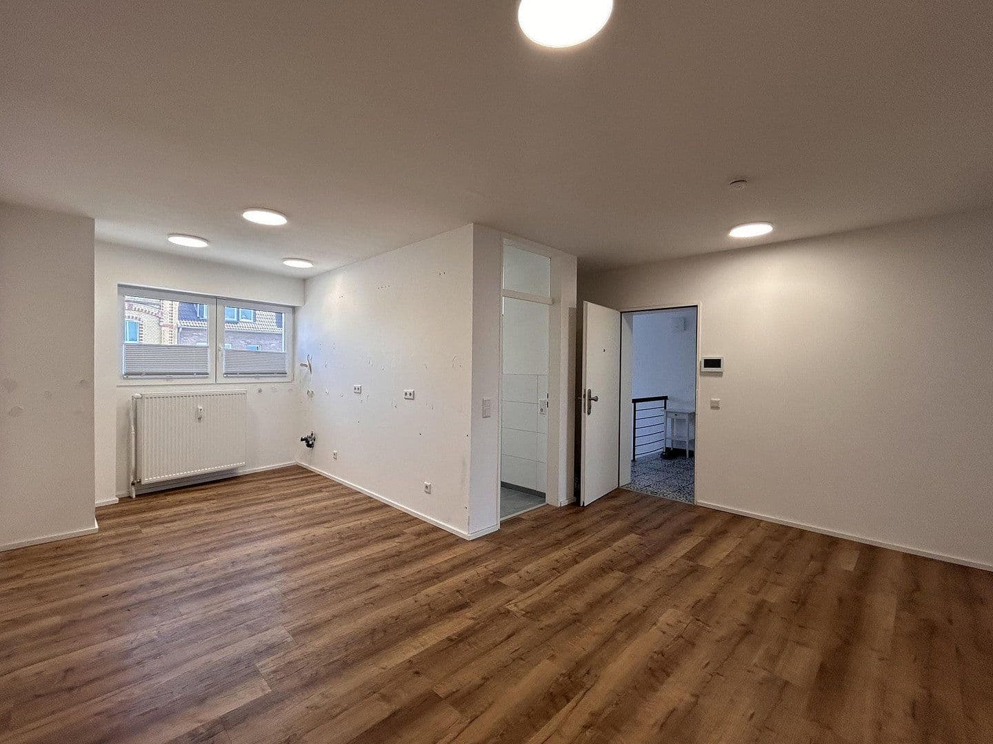 Pronájem bytu 2+kk 85 m², Köln, Severní Porýní-Vestfálsko Pronájem bytu 2+kk 85 m², Köln, Severní Porýní-Vestfálsko