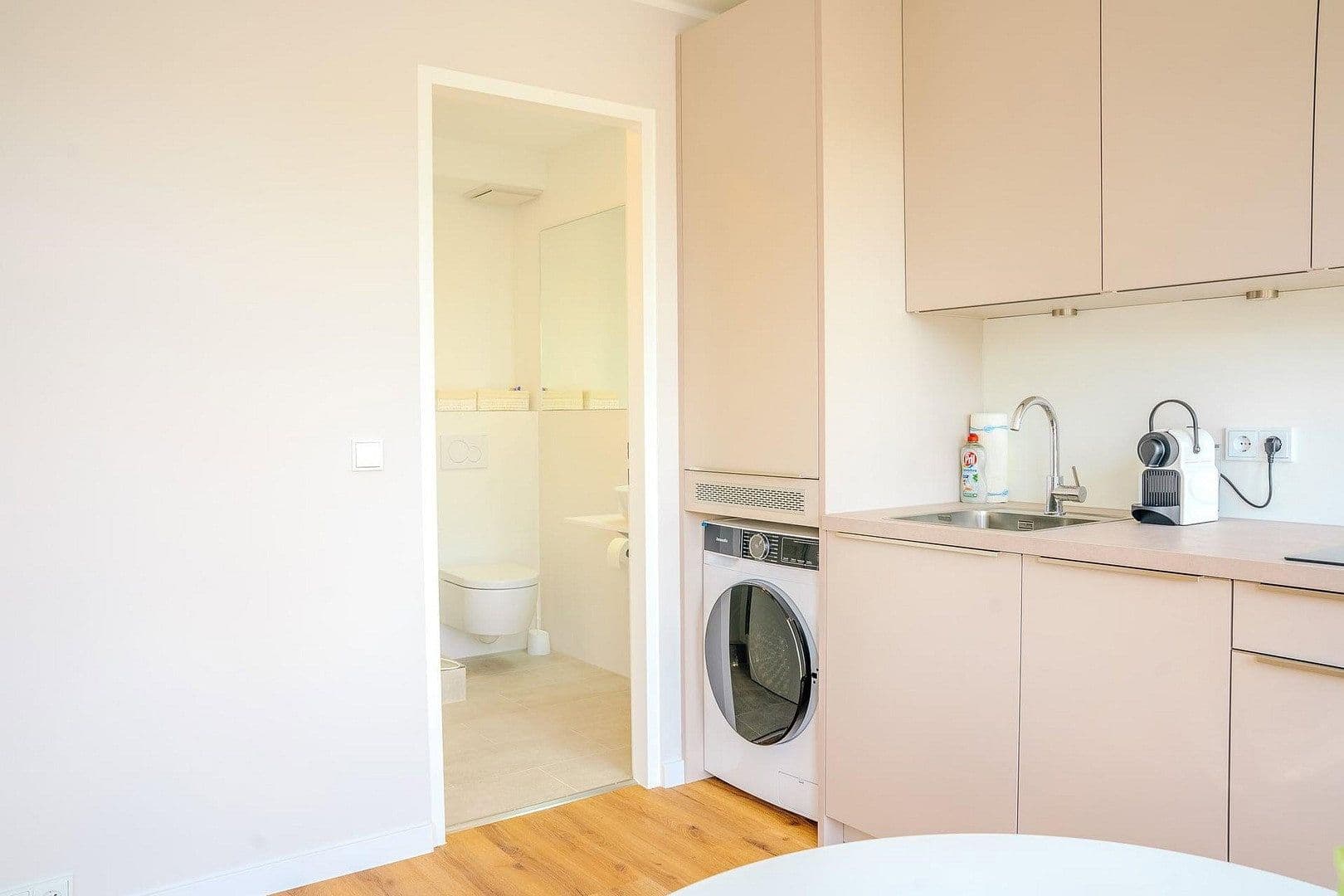 Pronájem bytu 1+1 22 m², Am Felde 132, Hamburg, Hamburg Pronájem bytu 1+1 22 m², Am Felde 132, Hamburg, Hamburg