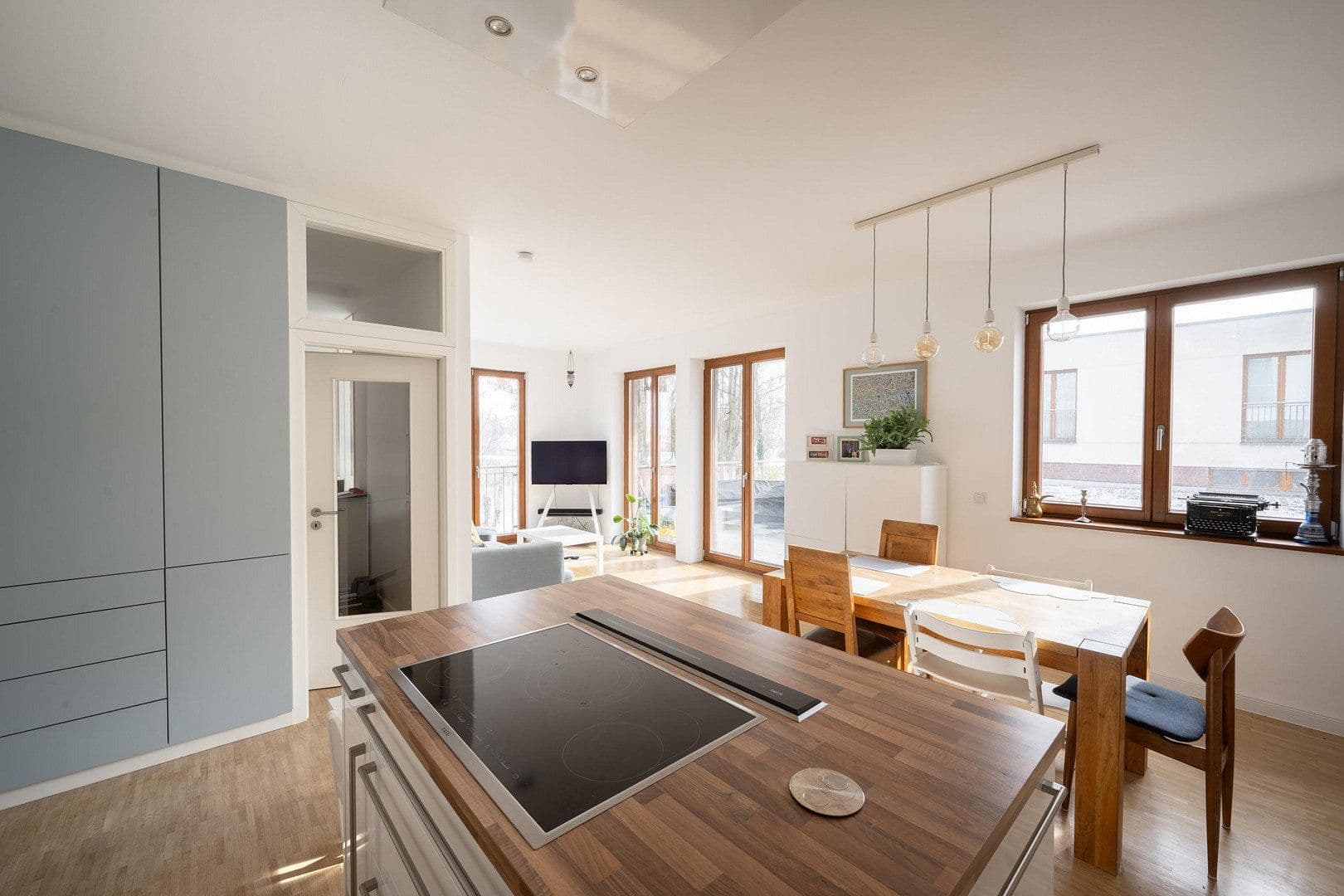 Prodej bytu 4+kk 127 m², An der Filmfabrik 15, Berlin, Berlín Prodej bytu 4+kk 127 m², An der Filmfabrik 15, Berlin, Berlín