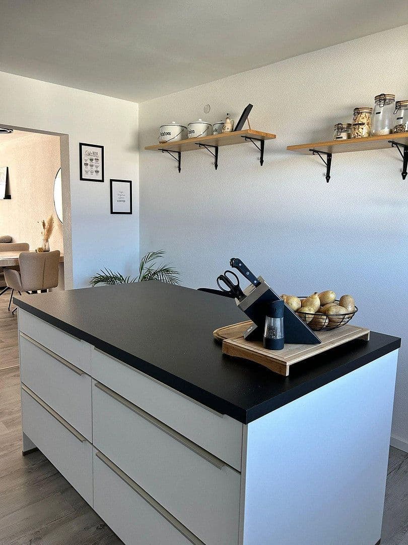 Pronájem bytu 2+kk 68 m², Sindelfingen, Bádensko-Württembersko Pronájem bytu 2+kk 68 m², Sindelfingen, Bádensko-Württembersko