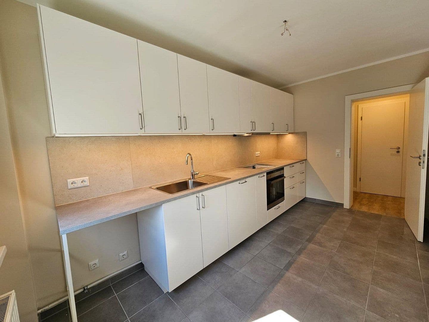 Pronájem bytu 2+1 59 m², Döltgenstr., Duisburg, Severní Porýní-Vestfálsko Pronájem bytu 2+1 59 m², Döltgenstr., Duisburg, Severní Porýní-Vestfálsko