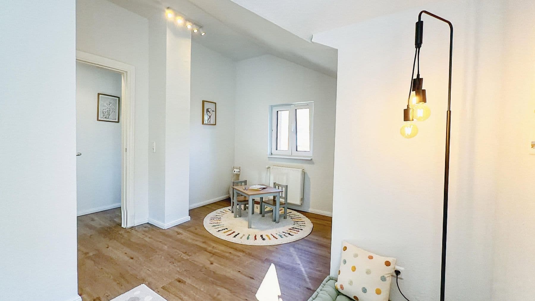 Prodej domu 133 m², pozemek 506 m², Ahrensburg, Šlesvicko-Holštýnsko Prodej domu 133 m², pozemek 506 m², Ahrensburg, Šlesvicko-Holštýnsko