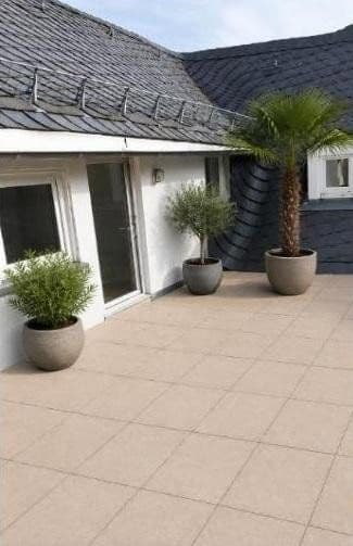 Pronájem bytu 2+kk 80 m², Usingen, Hessen Pronájem bytu 2+kk 80 m², Usingen, Hessen