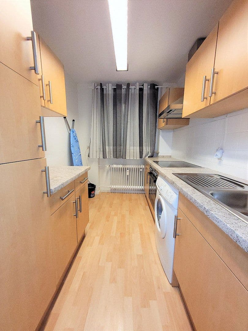 Pronájem bytu 2+1 50 m², Hauptstr. 11, Singen (Hohentwiel), Bádensko-Württembersko Pronájem bytu 2+1 50 m², Hauptstr. 11, Singen (Hohentwiel), Bádensko-Württembersko
