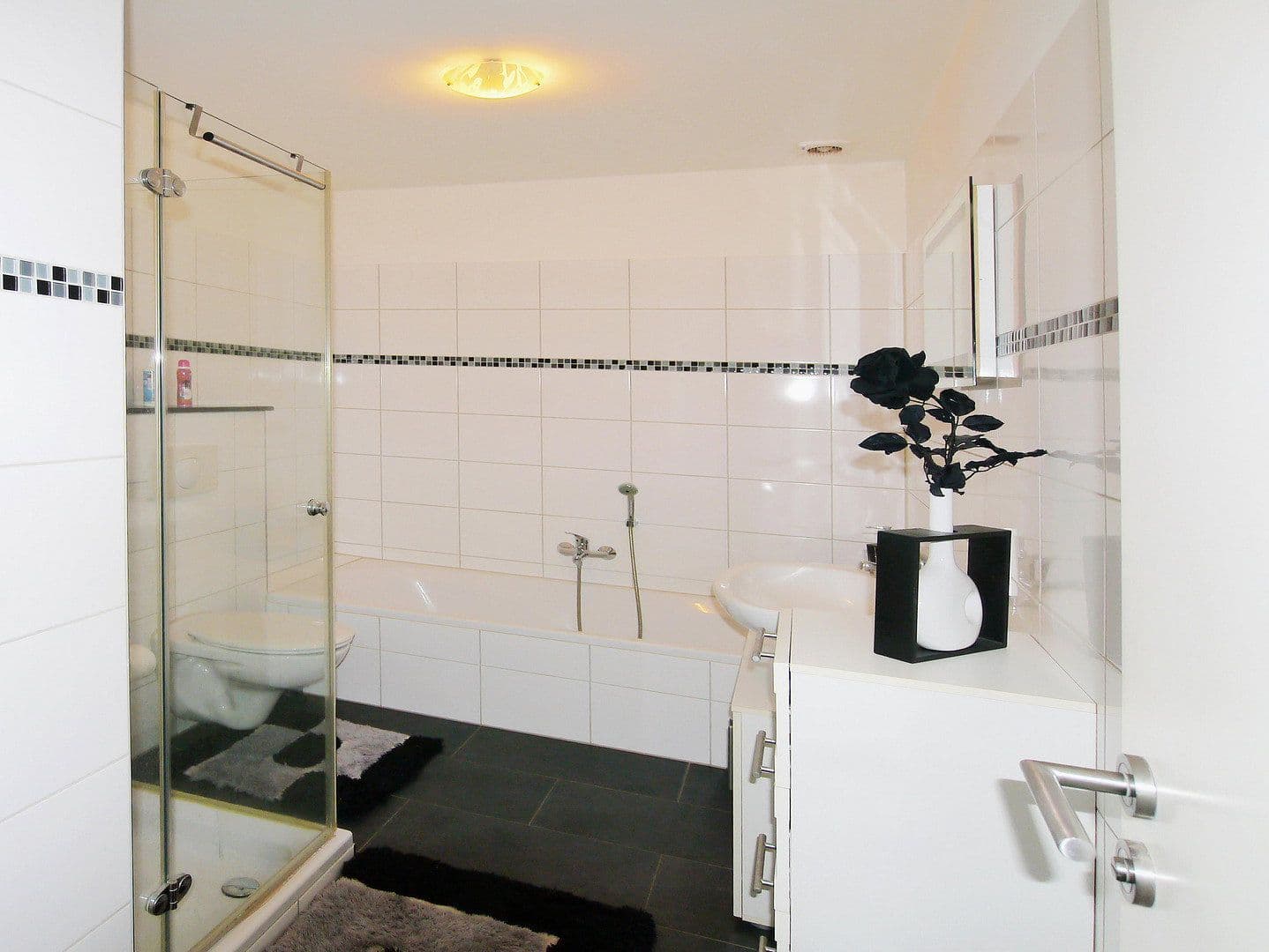 Pronájem bytu 2+1 70 m², Kerpen, Severní Porýní-Vestfálsko Pronájem bytu 2+1 70 m², Kerpen, Severní Porýní-Vestfálsko