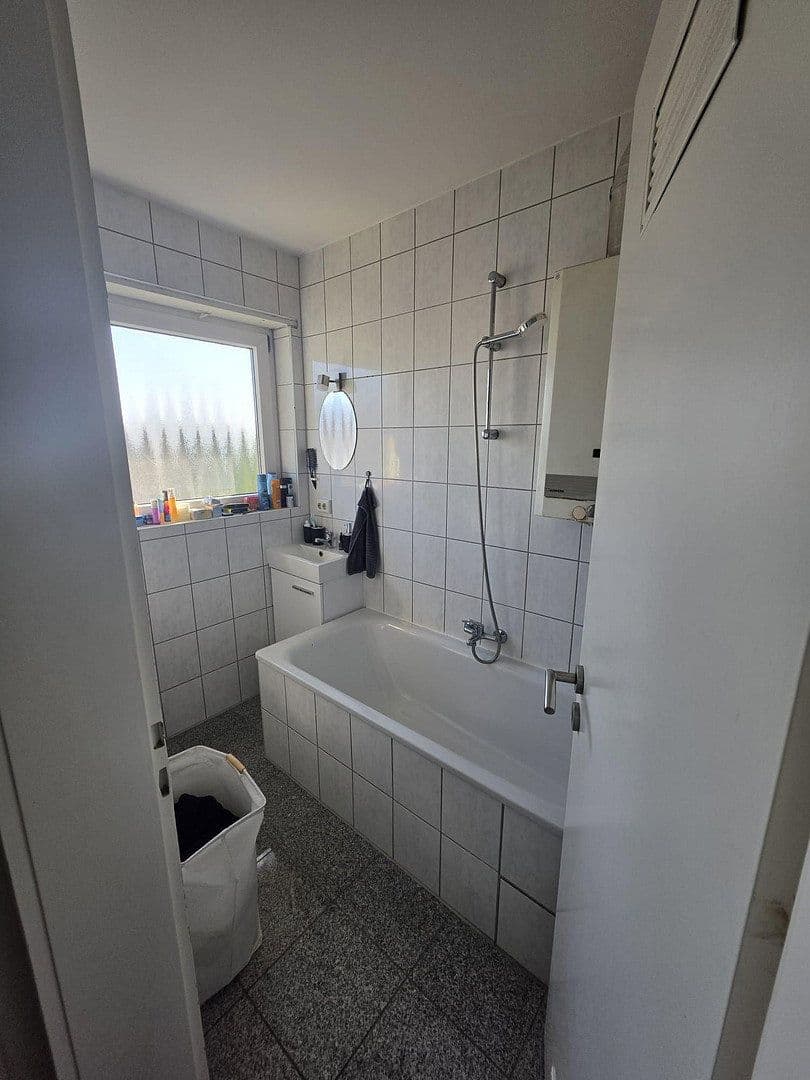 Pronájem bytu 3+1 72 m², Herderstraße 1, Hockenheim, Bádensko-Württembersko Pronájem bytu 3+1 72 m², Herderstraße 1, Hockenheim, Bádensko-Württembersko