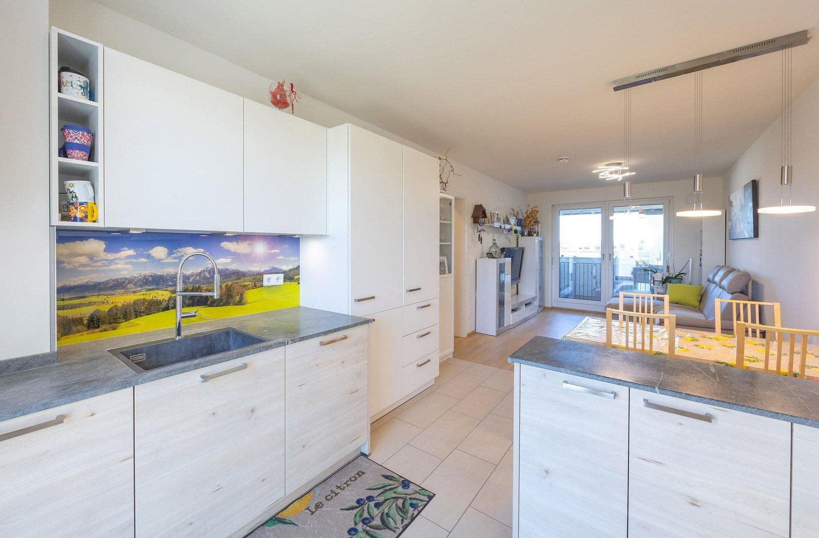 Prodej bytu 4+1 90 m², Haar, Bavorsko Prodej bytu 4+1 90 m², Haar, Bavorsko