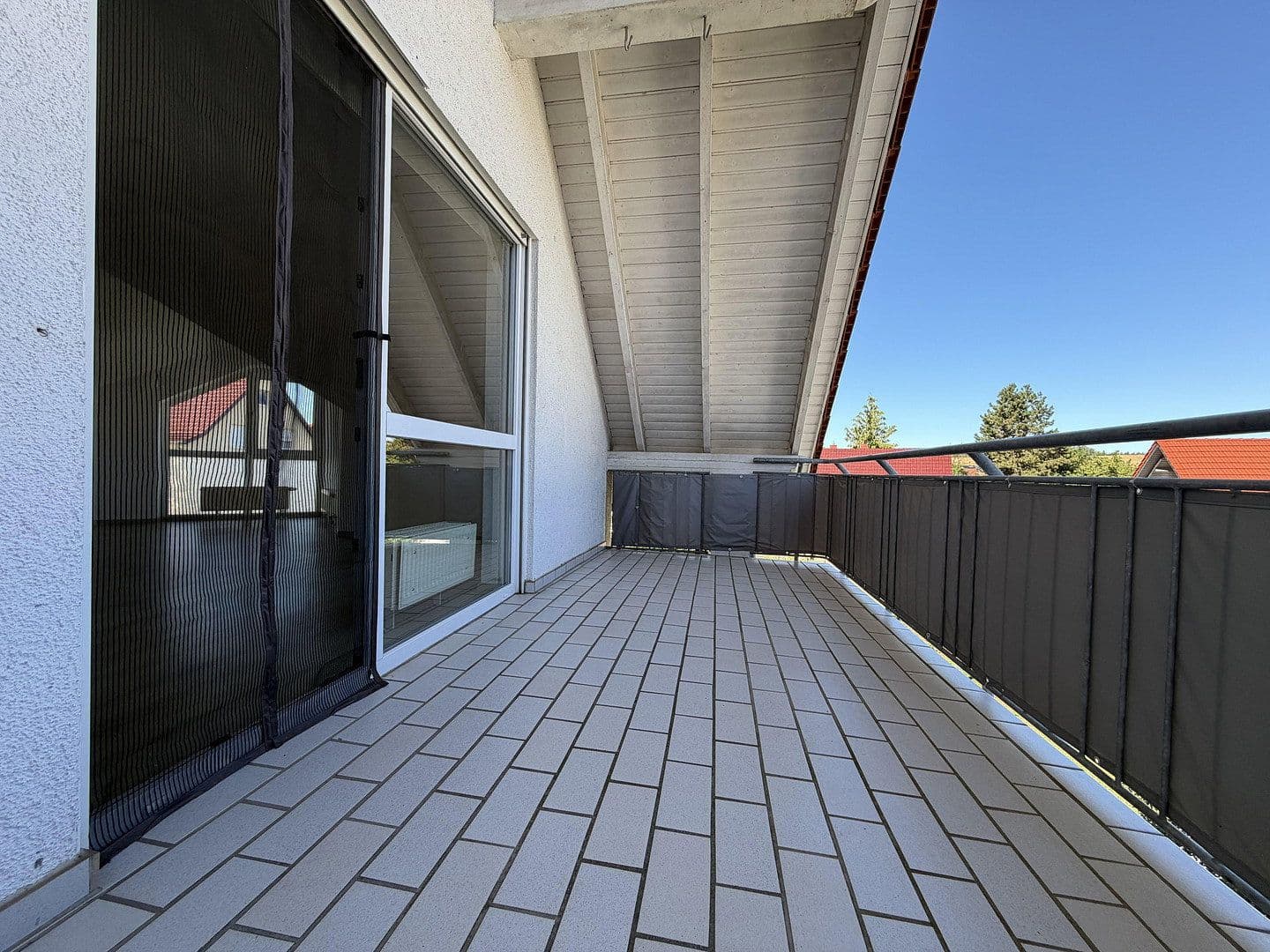 Pronájem bytu 3+1 70 m², Feldstr. 1c, Gerstungen, Durynsko Pronájem bytu 3+1 70 m², Feldstr. 1c, Gerstungen, Durynsko