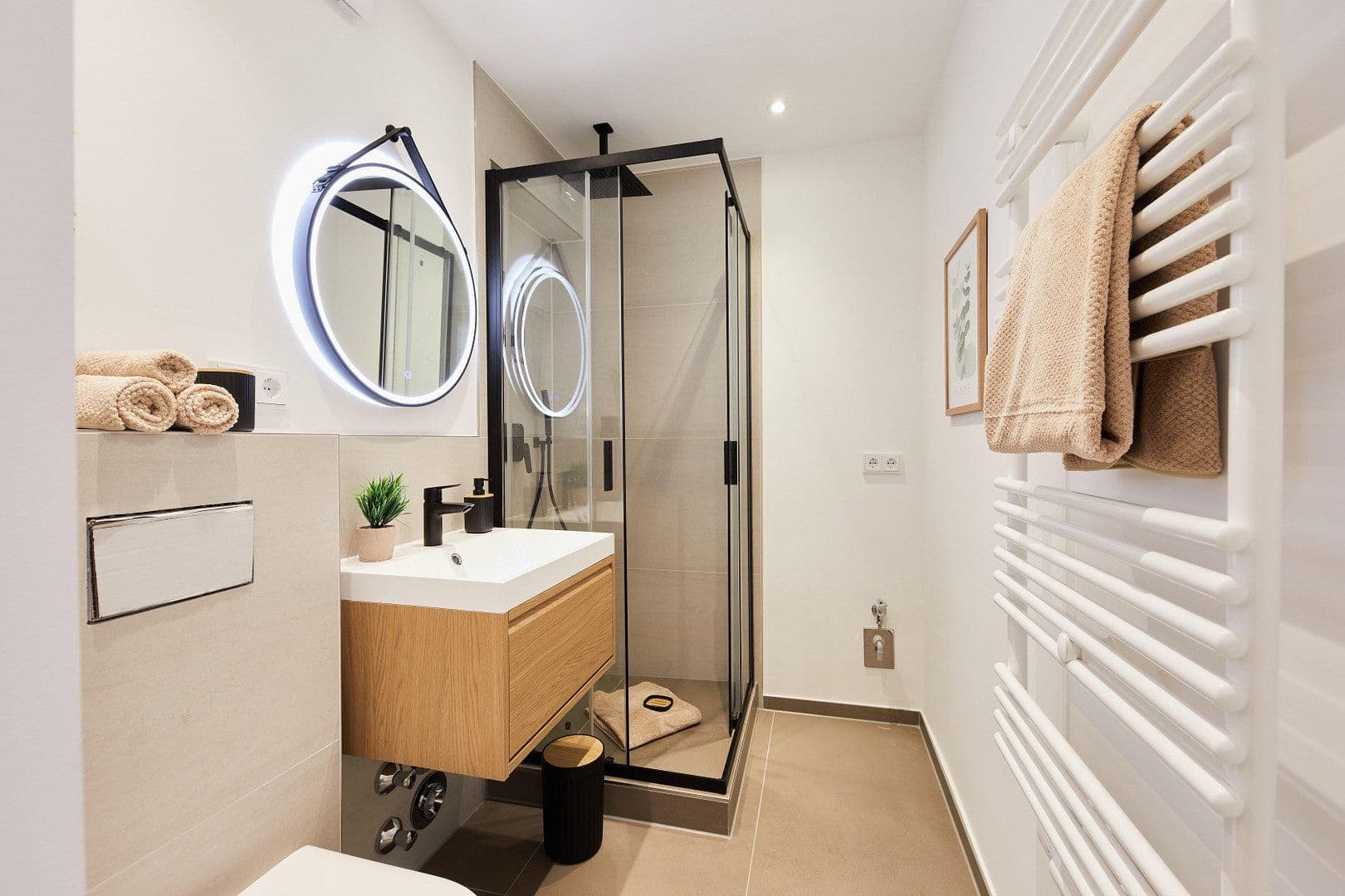 Prodej bytu 1+1 42 m², München, Schwabing-West, Bavorsko Prodej bytu 1+1 42 m², München, Schwabing-West, Bavorsko