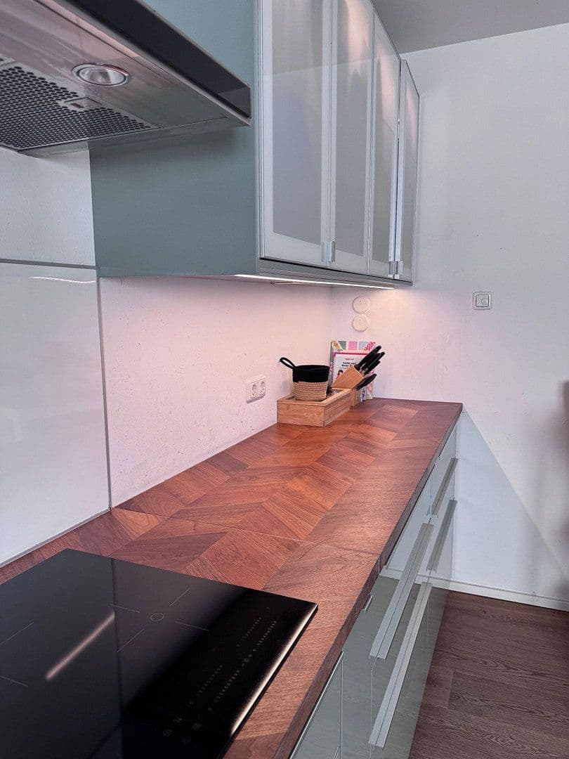 Pronájem bytu 4+1 136 m², Stettnerstr. 23, München, Bavorsko Pronájem bytu 4+1 136 m², Stettnerstr. 23, München, Bavorsko