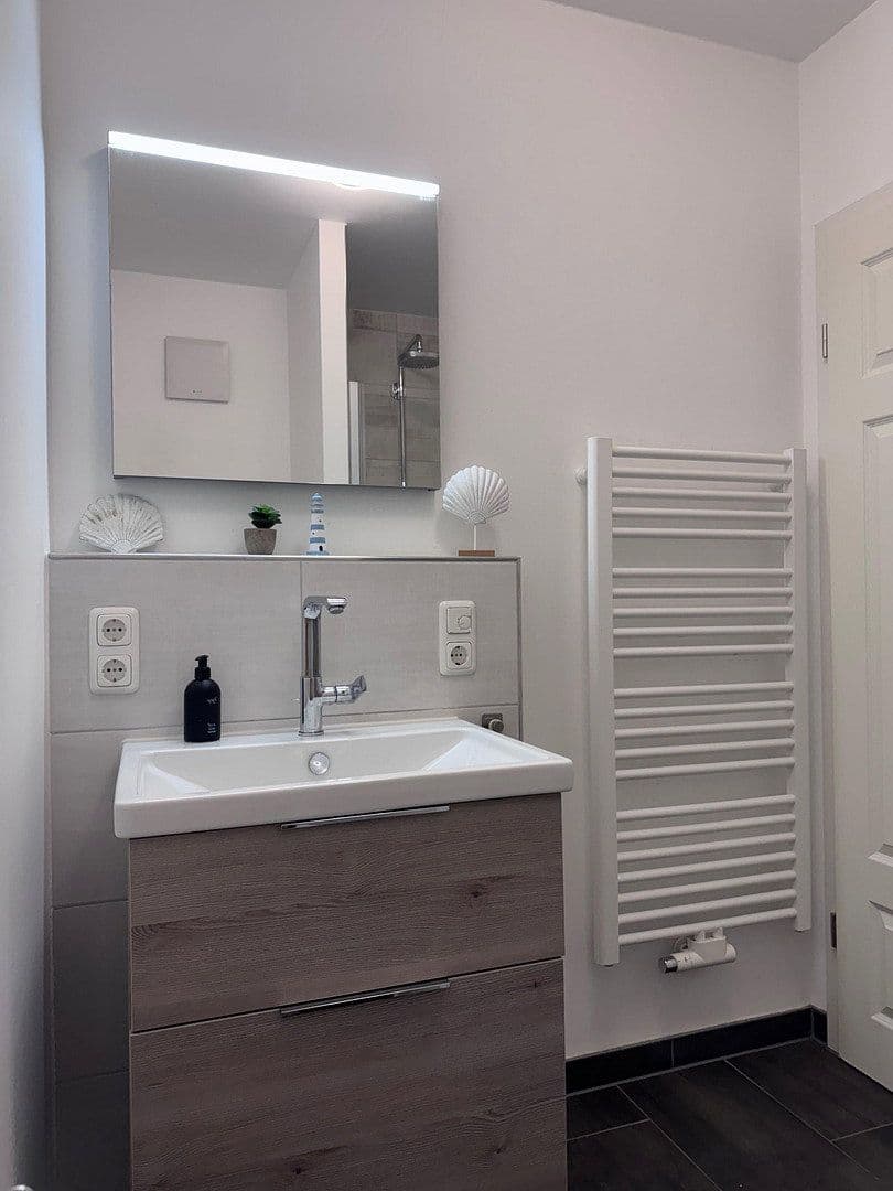 Pronájem bytu 4+1 136 m², Stettnerstr. 23, München, Bavorsko Pronájem bytu 4+1 136 m², Stettnerstr. 23, München, Bavorsko