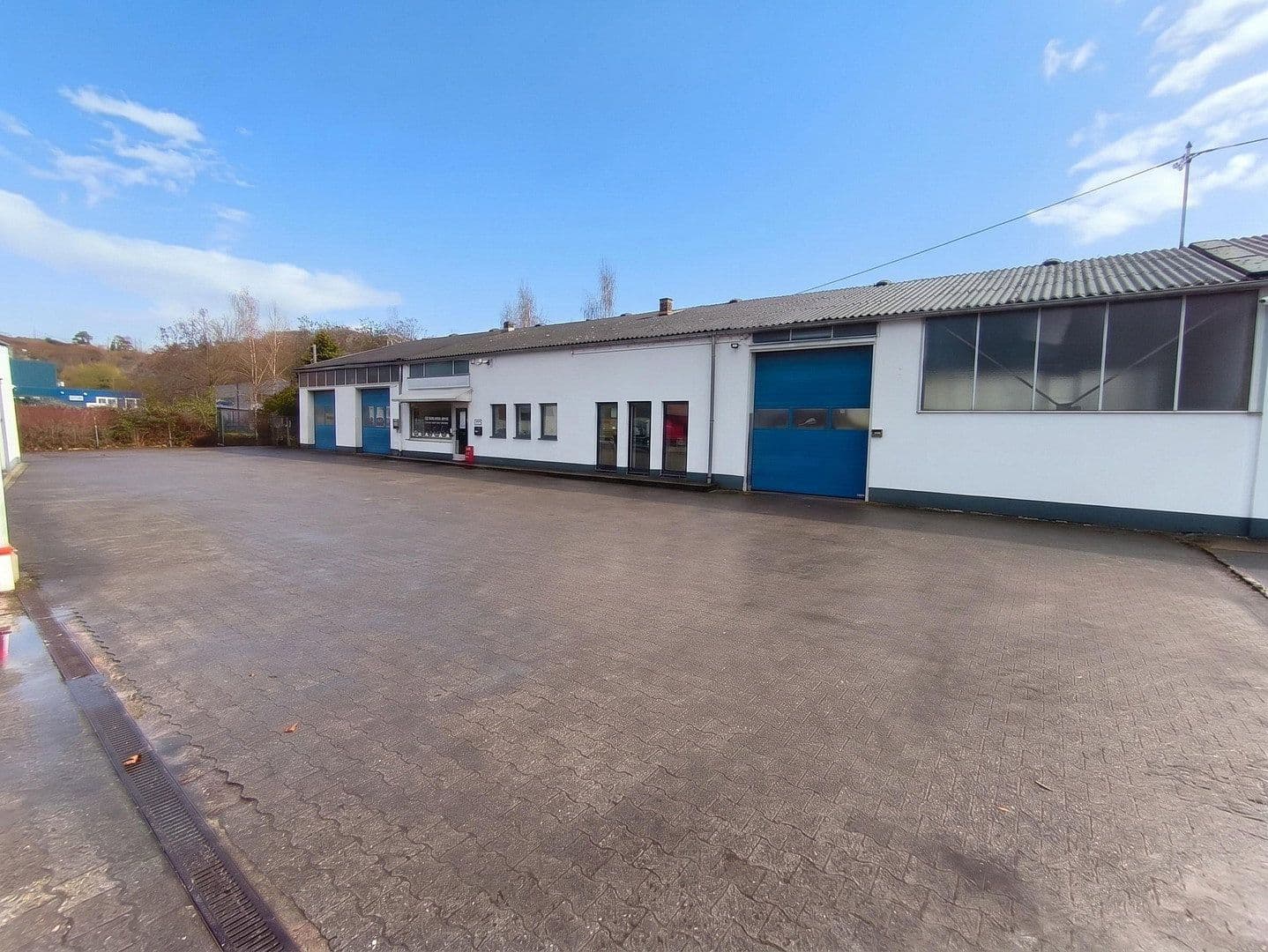 Pronájem nebytového prostoru 1.400 m², Scheidterstraße 30, Saarbrücken, Země Sársko Pronájem nebytového prostoru 1.400 m², Scheidterstraße 30, Saarbrücken, Země Sársko