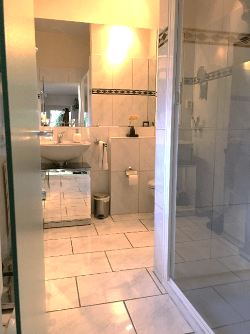 Prodej domu 374 m², pozemek 819 m², Duisburg, Severní Porýní-Vestfálsko Prodej domu 374 m², pozemek 819 m², Duisburg, Severní Porýní-Vestfálsko